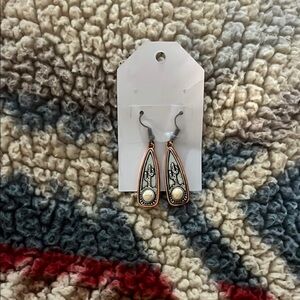 Women’s Western Earrings